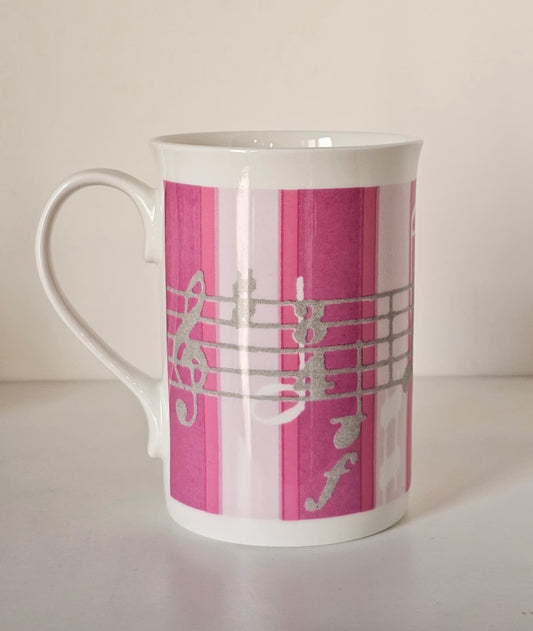 Tazza note musicali rosa - vista laterale