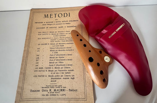 Ocarina Concerto con custodia e antico metodo per lo studio in omaggio