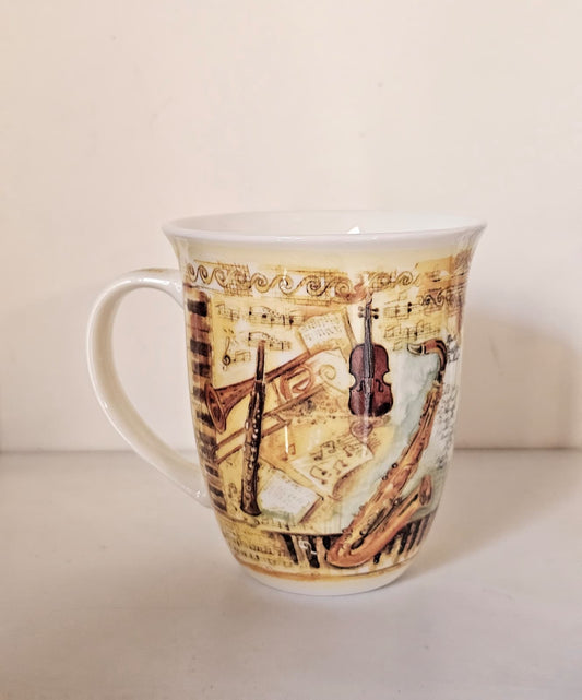 Tazza Orchestra Vintage - vista laterale con violino e spartiti
