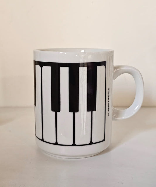 Tazza Tasti di Pianoforte - design bianco e nero Vienna World
